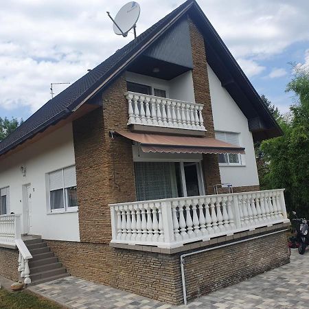 Wolf Vendeghaz Villa Balatonkeresztúr Eksteriør billede