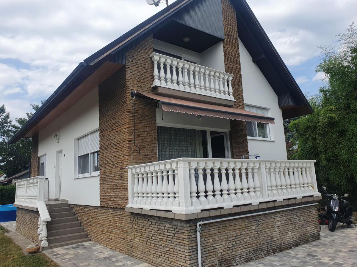 Wolf Vendeghaz Villa Balatonkeresztúr Eksteriør billede