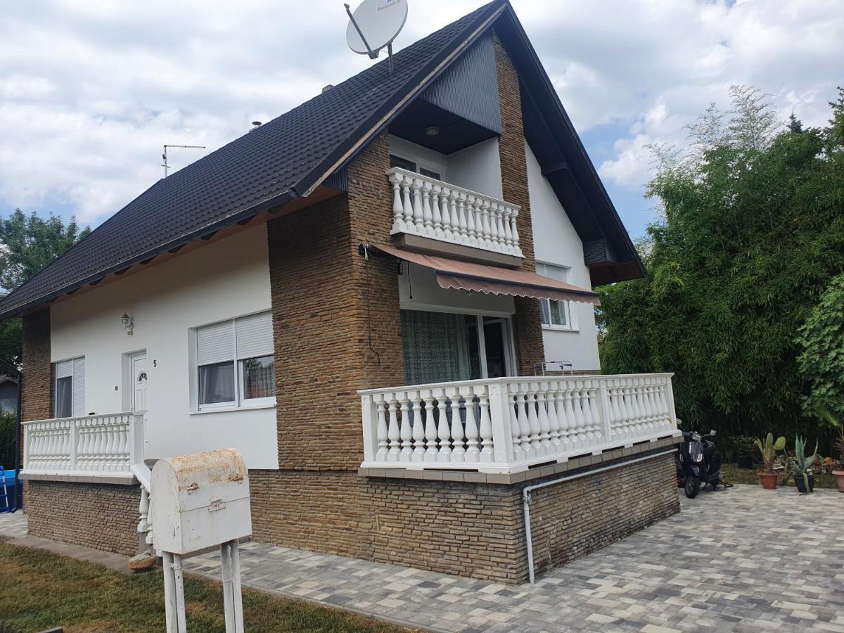 Wolf Vendeghaz Villa Balatonkeresztúr Eksteriør billede